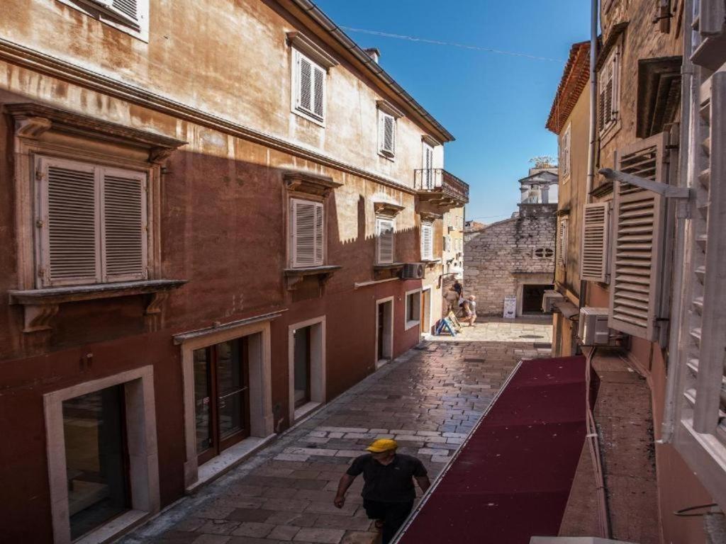 شقة زادار  في Sophie The Center Of The Old Town المظهر الخارجي الصورة