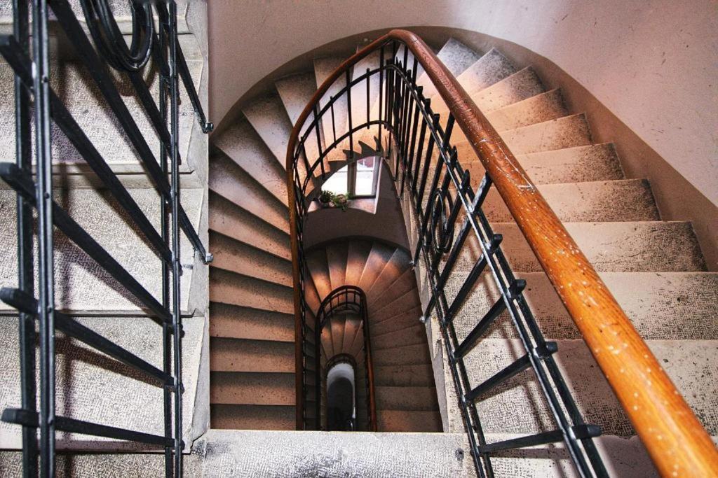شقة زادار  في Sophie The Center Of The Old Town المظهر الخارجي الصورة